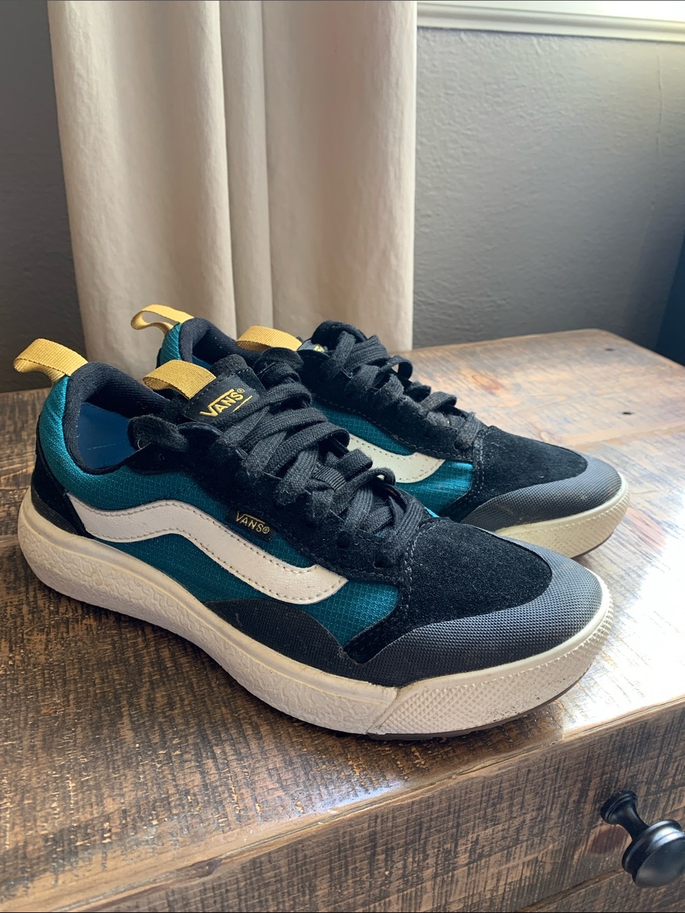 Vans Ultrarange shoes